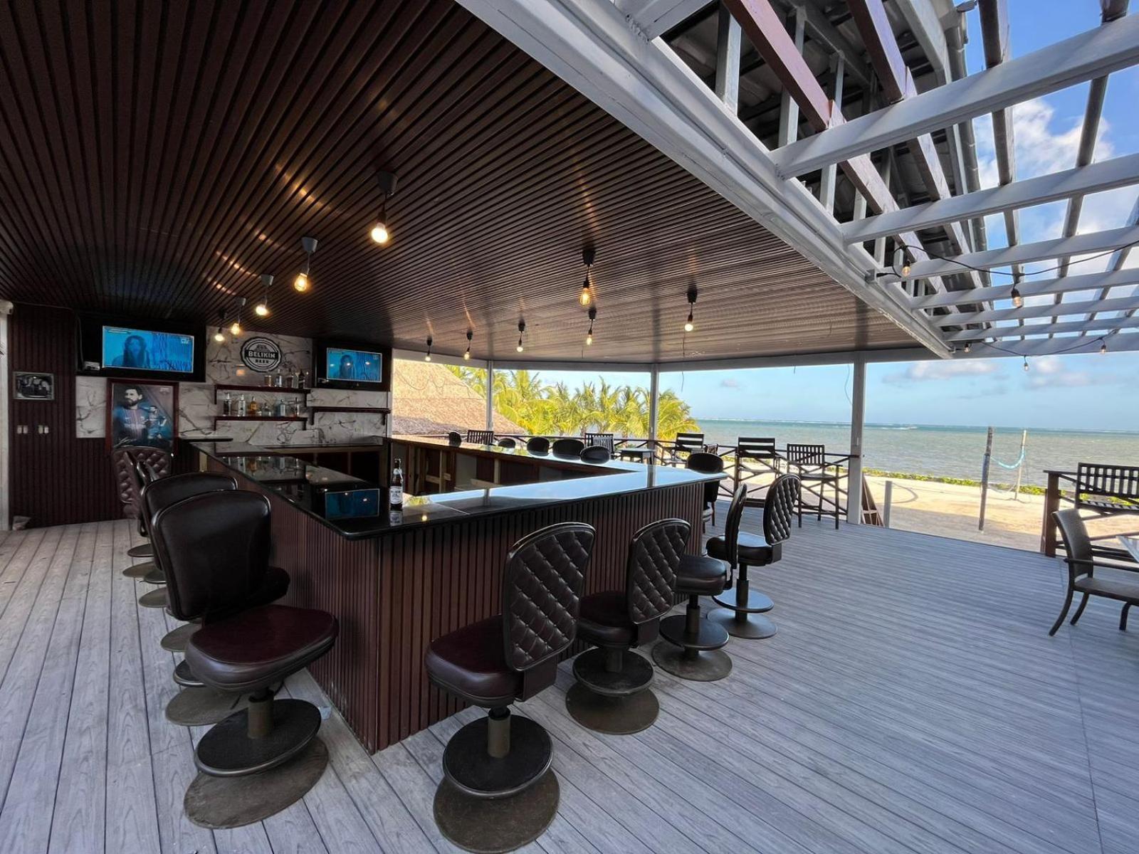 Captain Morgan'S Retreat San Pedro  Extérieur photo