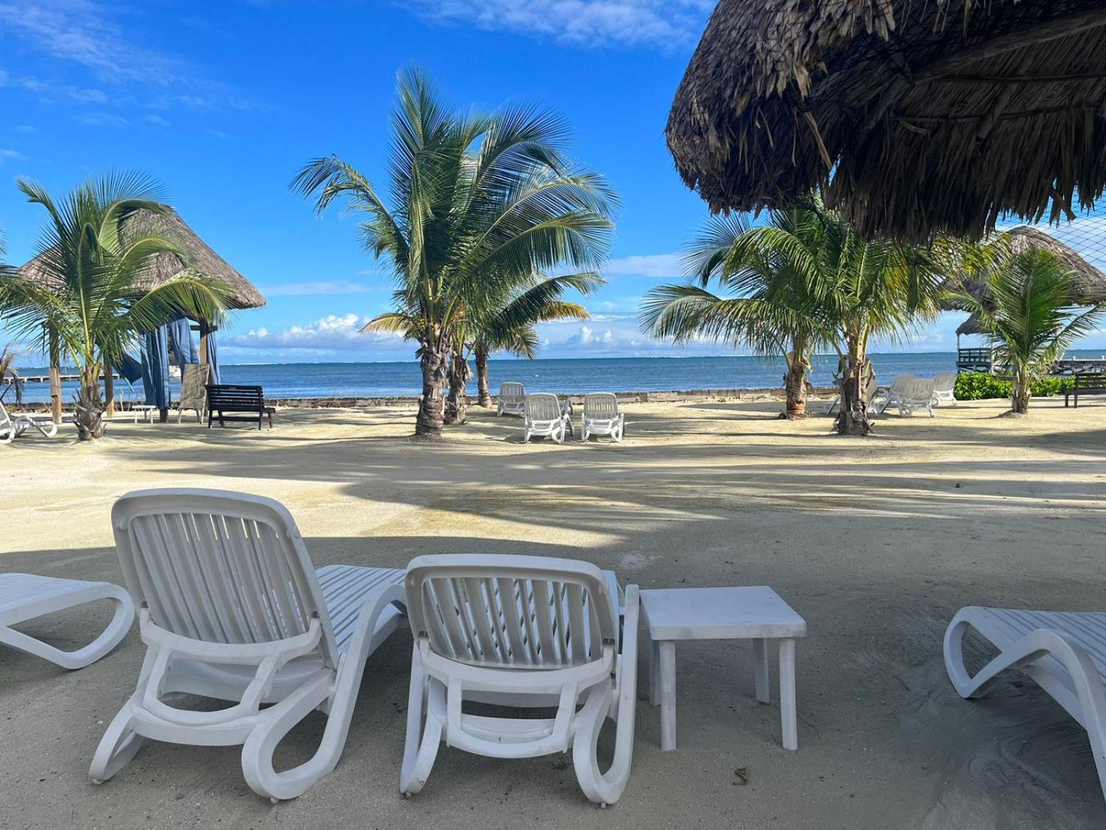 Captain Morgan'S Retreat San Pedro  Extérieur photo