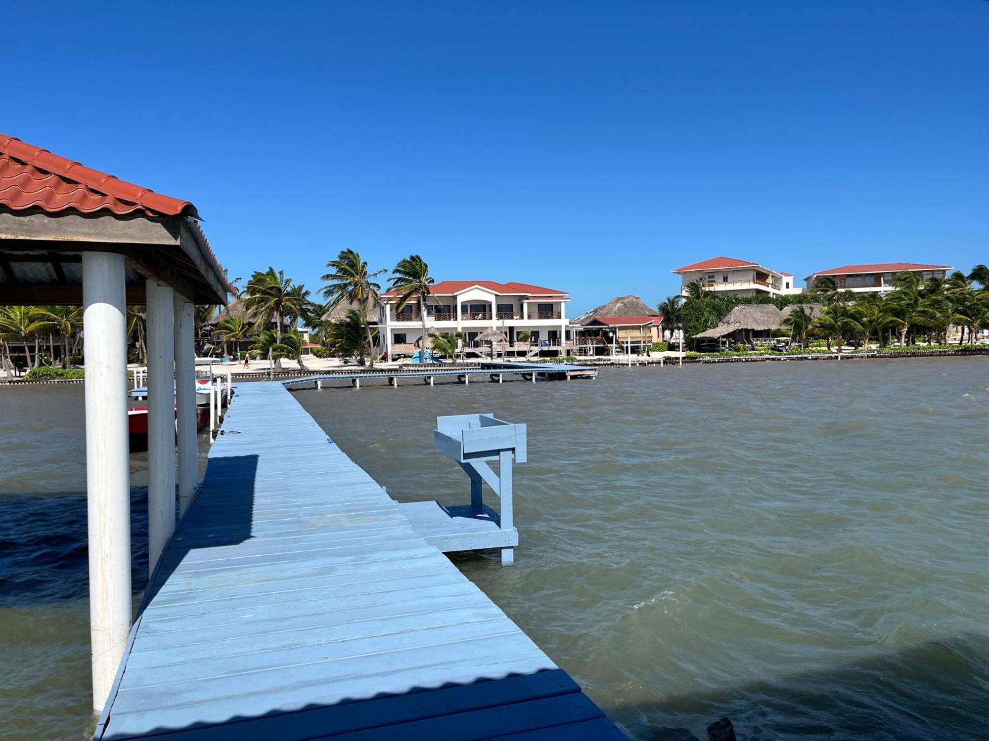 Captain Morgan'S Retreat San Pedro  Extérieur photo